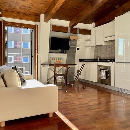 Porta Venezia-Cozy Apartment Milan Luaran gambar